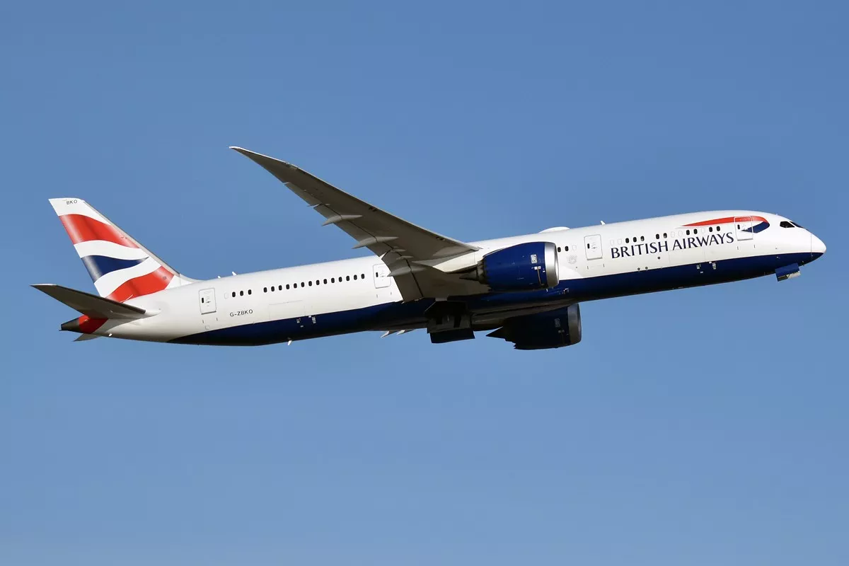 A Boeing 787-9 Dreamliner in service